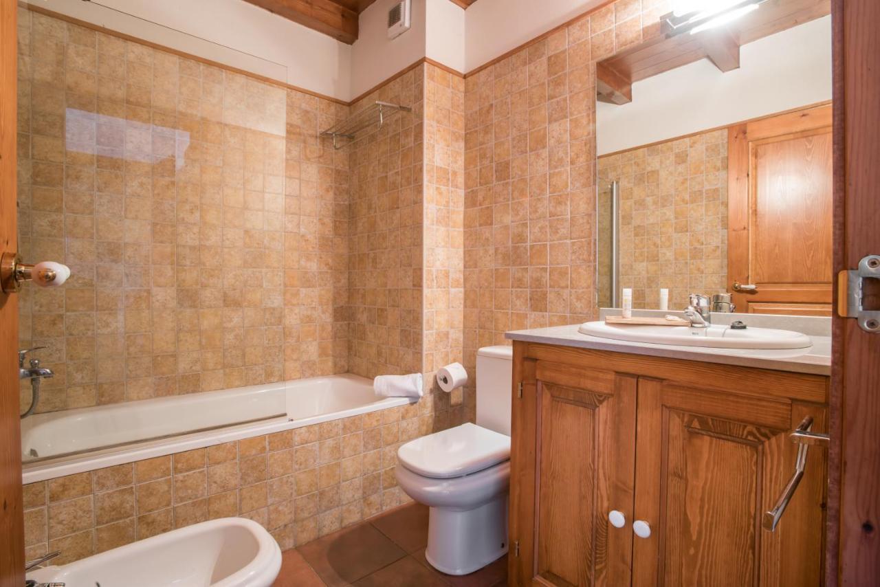 Apartamentos Snoe Mont Romies Unhola Salardú Exteriér fotografie
